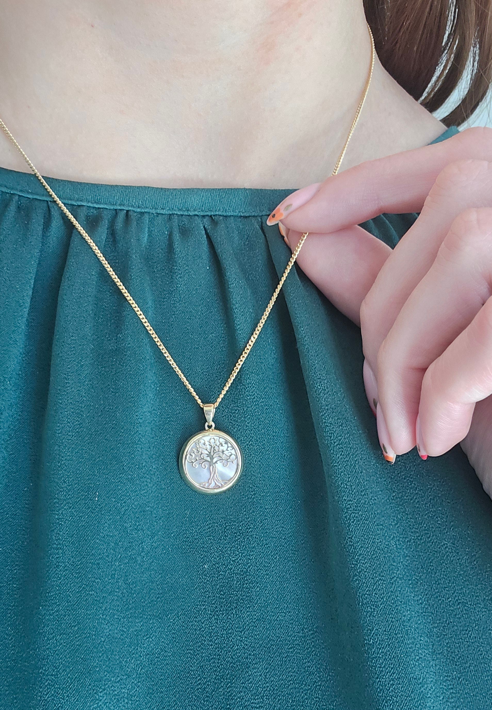 9k Yellow Gold Tree of Life Pendant