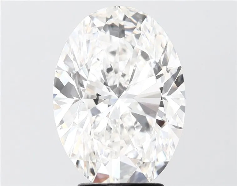 4.52ct Oval Lab Grown Diamond (Colour F, Clarity VVS2, IGI Certified)