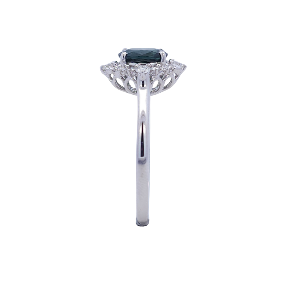 18k White Gold Sunrise Green Sapphire Ring