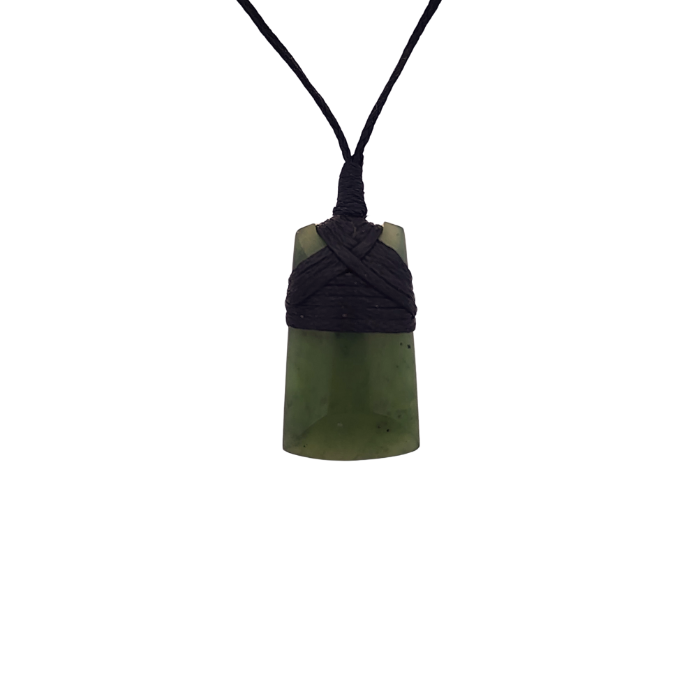 Pēpē Toki Pounamu Necklace