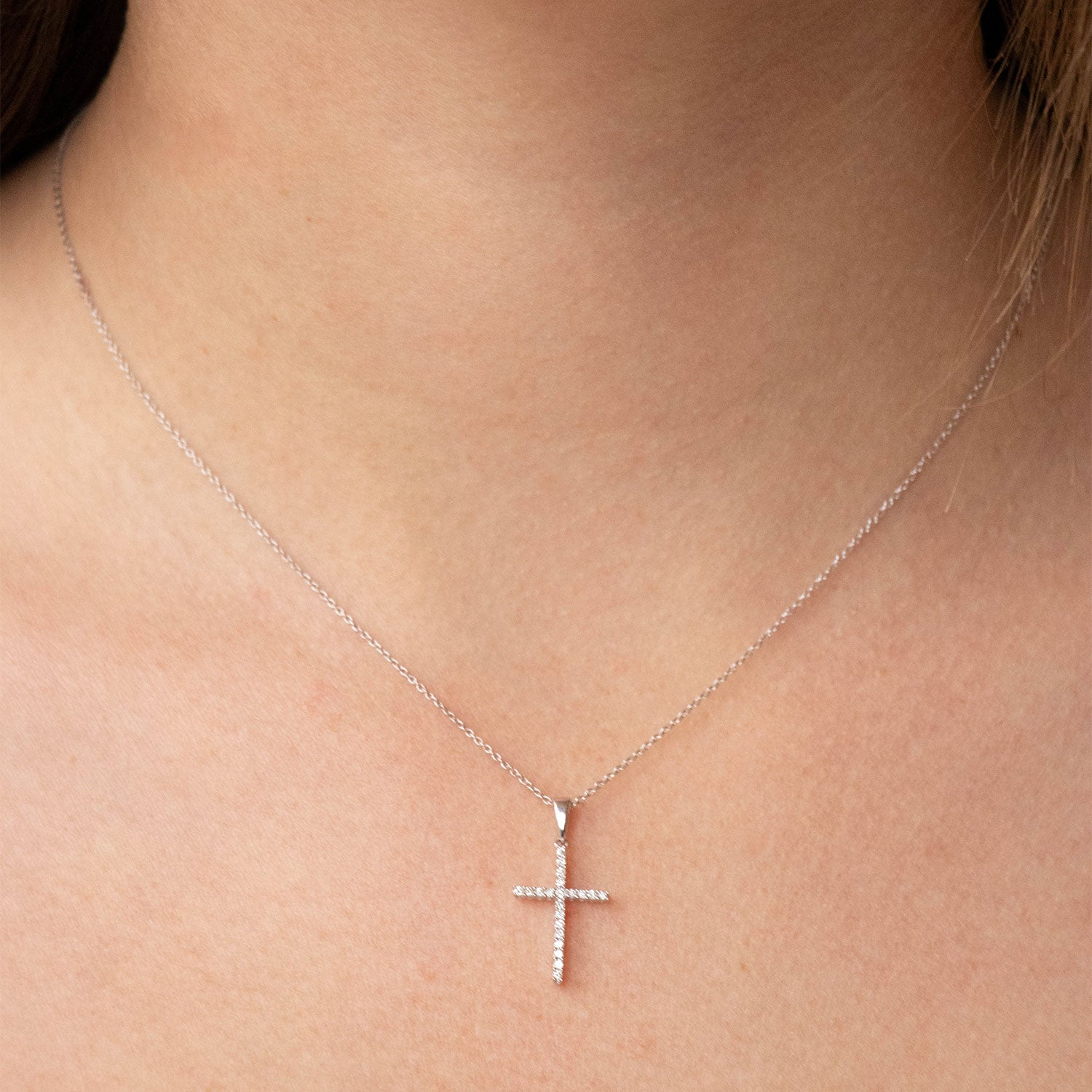 9k White Gold Diamond Cross Pendant