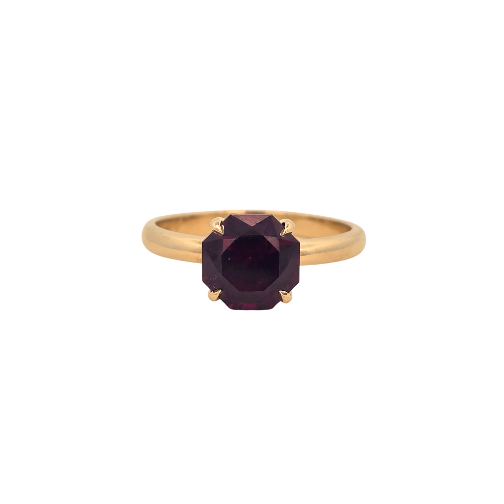 9k Yellow Gold 'Vesta' Rhodalite Garnet Ring
