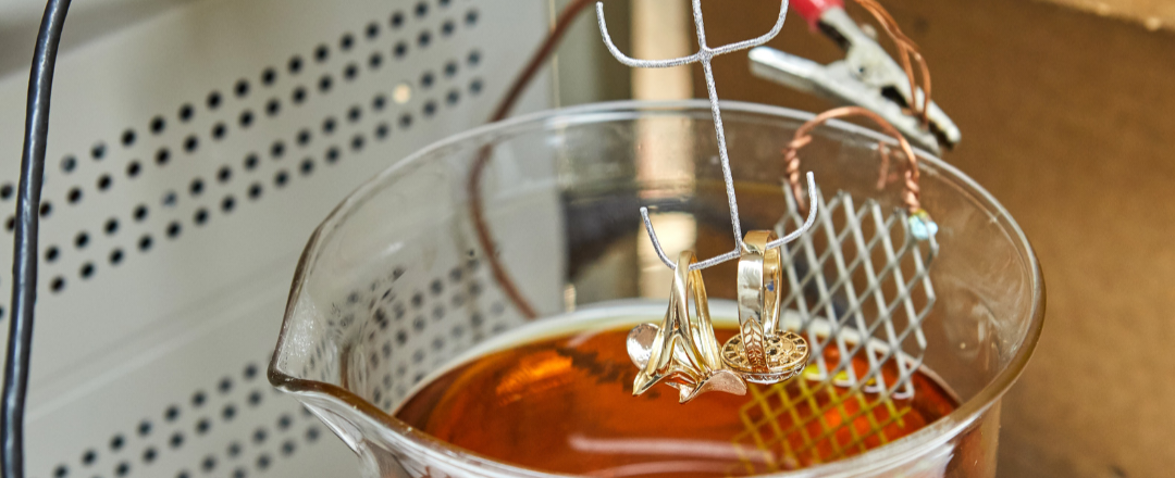 Everything you need to know about White Gold & Rhodium Plating