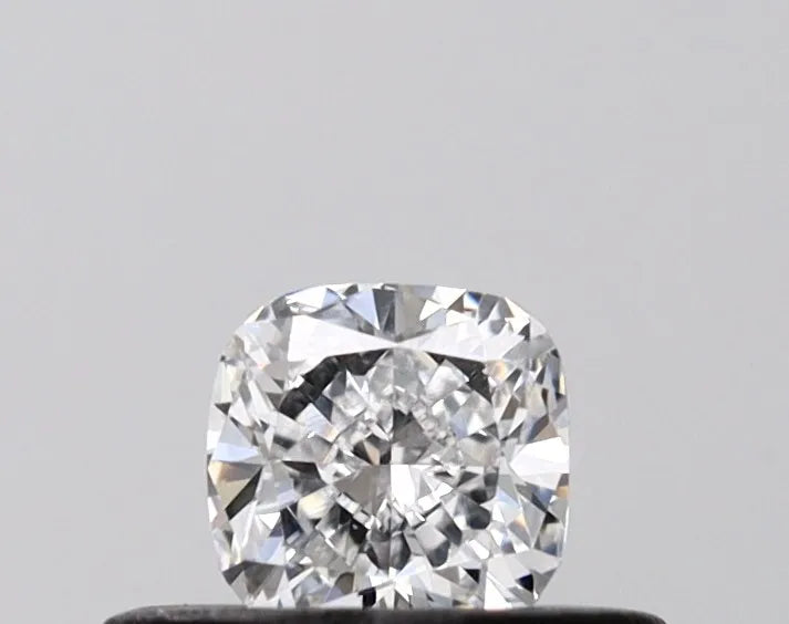 0.31ct Cushion modified Lab Grown Diamond (Colour D, Clarity VS1, IGI Certified)