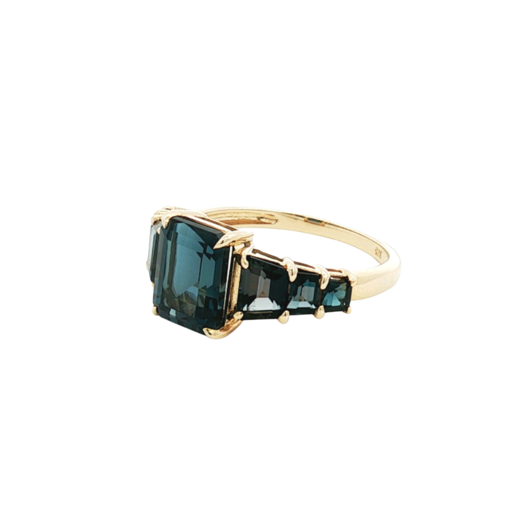 9k Yellow Gold London Blue Topaz Ring