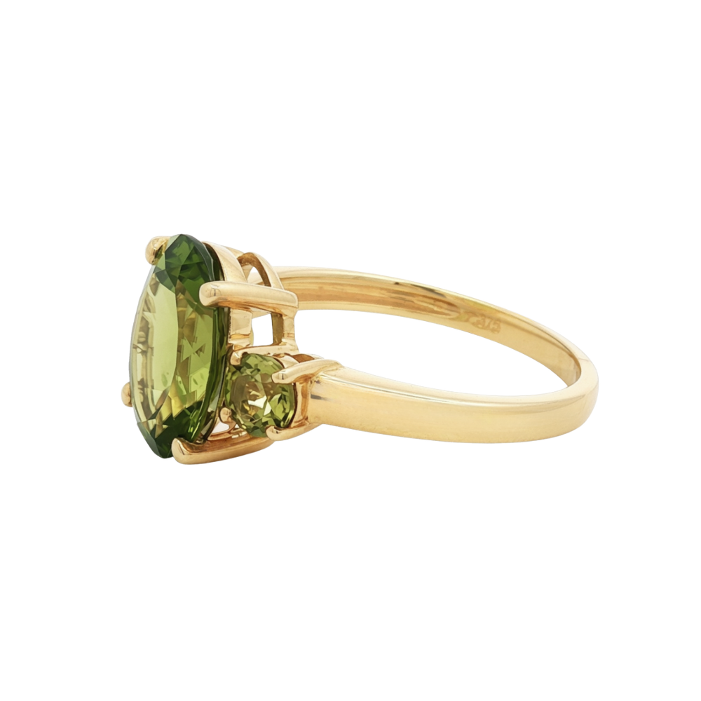 9k Yellow Gold Peridot Trilogy Ring
