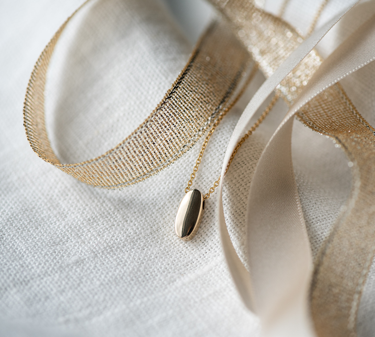 Love in a Jewel Plain Amavi Pendant