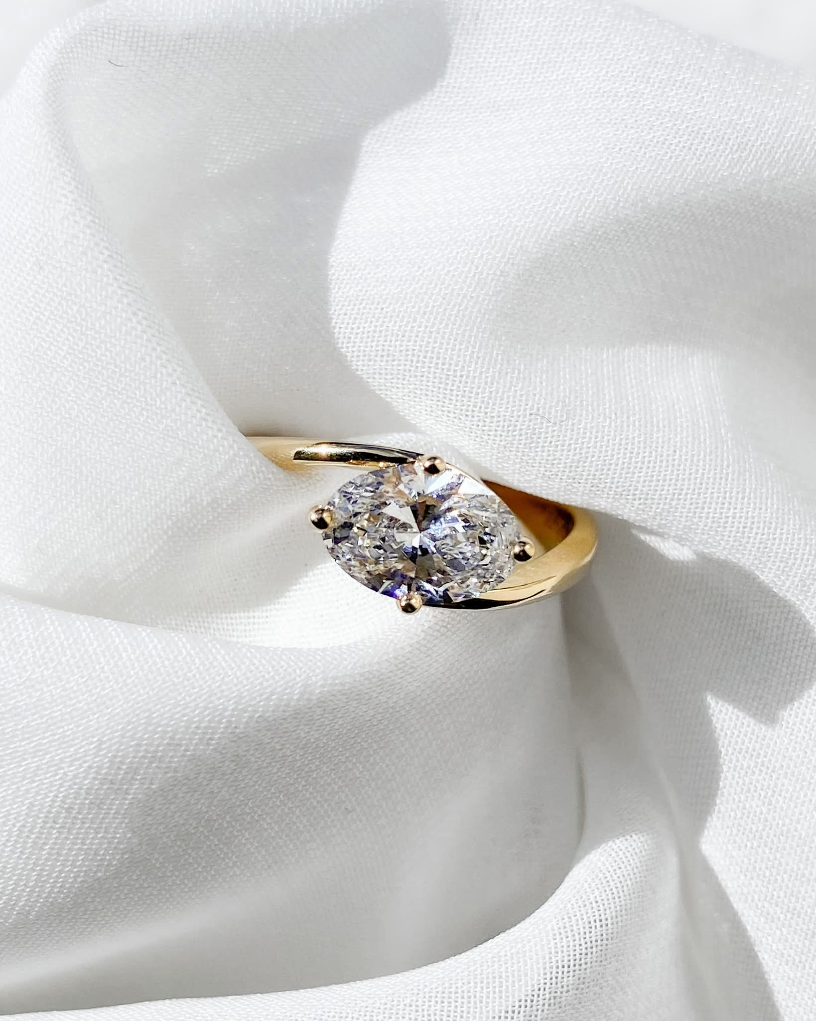 9k Yellow Gold 'Chloe' East West Oval Solitaire