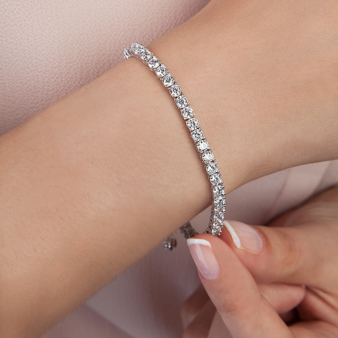 9k White Gold 5.00ct Lab Grown Diamond Tennis Bracelet